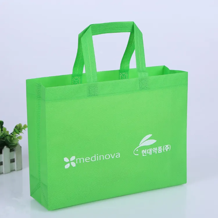 Custom environmental three-dimensional non-woven bag for training institutions