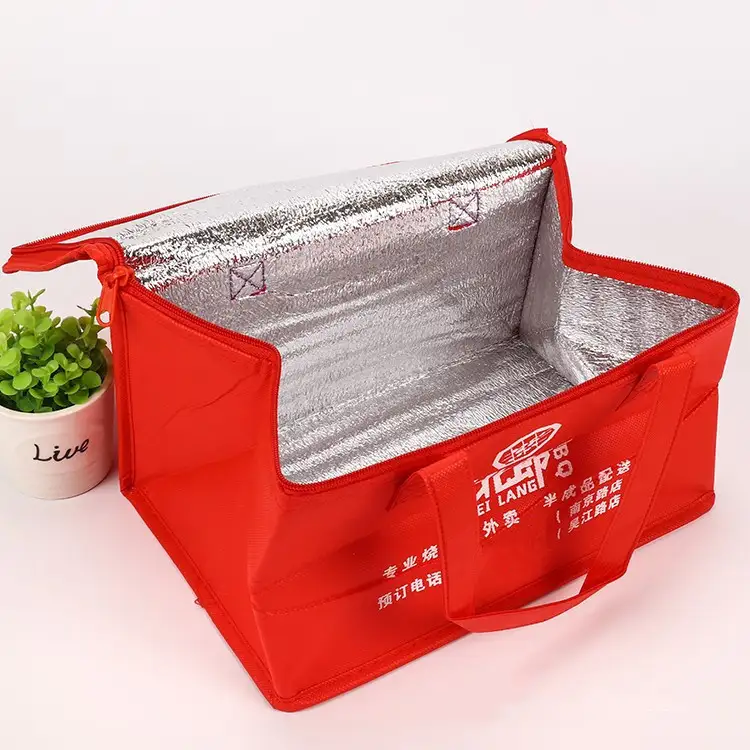 Customized wholesale aluminum foil non-woven insulation refrigerated bags for takeaway